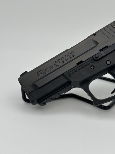 SIG SAUER SP2022 9MM LUGER (9x19 PARA) - Image 2 of 7