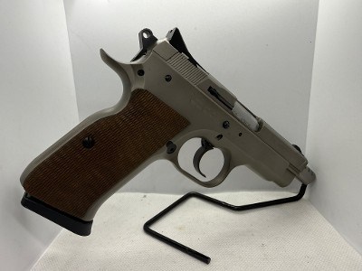 EAA witness tactical .45 ACP - Image 4 of 11
