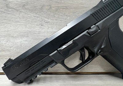 RUGER AMERICAN PISTOL 45 ACP (45 Auto) - Image 3 of 7