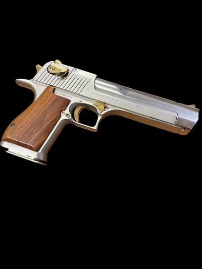 MAGNUM RESEARCH DESERT EAGLE .50 AE - Image 5 of 5