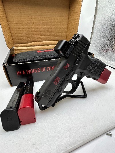 HECKLER & KOCH CC9 9MM LUGER (9x19 PARA) - Image 1 of 8