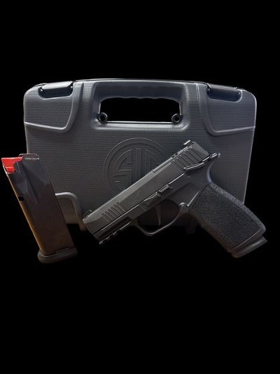 SIG SAUER P365 X-MACRO (MANUAL SAFETY) 9MM LUGER (9X19 PARA) - Image 1 of 4