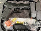 GLOCK G19C V 9MM LUGER (9x19 PARA) - Image 1 of 10