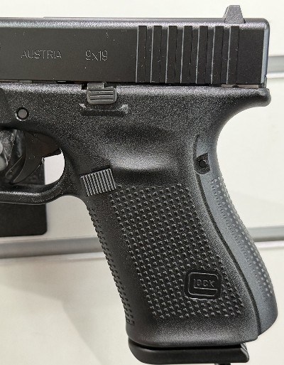 GLOCK G19C V 9MM LUGER (9x19 PARA) - Image 7 of 10