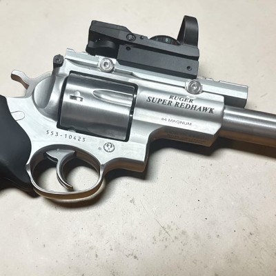 RUGER SUPER REDHAWK .44 MAGNUM - Image 5 of 7