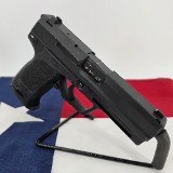 HECKLER & KOCH HK USP 45 ACP (45 Auto) - Image 4 of 10