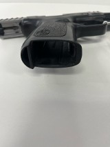 SMITH & WESSON SD40 VE .40 S&W - Image 8 of 8
