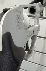 SMITH & WESSON 638-3 .38 SPL +P - Image 10 of 11