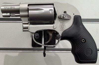 SMITH & WESSON 638-3 .38 SPL +P - Image 1 of 11