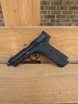 SMITH & WESSON M&P 22X .22 LR - Image 1 of 2
