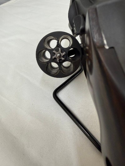 TAURUS 856 .38 SPL - Image 7 of 9