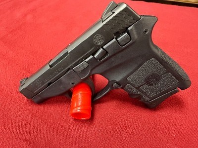 SMITH & WESSON M&P BODYGUARD 380 ACP MICRO COMPACT .380 ACP - Image 5 of 7