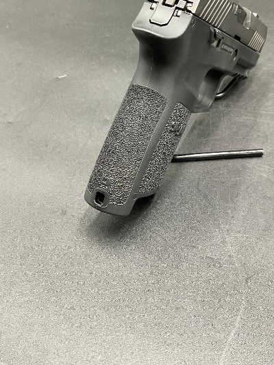 SIG SAUER P320 COMPACT 9MM LUGER (9X19 PARA) - Image 6 of 9