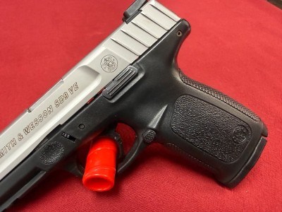 SMITH & WESSON SD9 VE SD 9 VE FULL SIZE 9MM 9MM LUGER (9x19 PARA) - Image 5 of 7