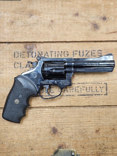 ROSSI 971 STAINLESS STEEL .357 MAG - Image 2 of 8