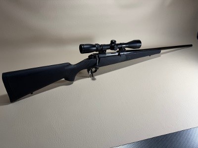 WINCHESTER MODEL 70 BLACK SHADOW .270 WIN - Image 1 of 5