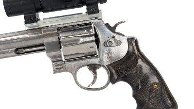 SMITH & WESSON 629 Classic .44 MAGNUM - Image 4 of 25