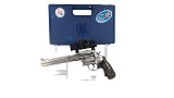 SMITH & WESSON 629 Classic .44 MAGNUM - Image 1 of 25