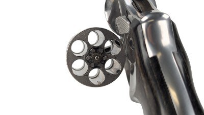 SMITH & WESSON 629 Classic .44 MAGNUM - Image 25 of 25