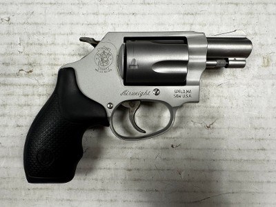 SMITH & WESSON 637-2 Airweight .38 SPL - Image 2 of 6
