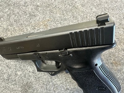 GLOCK G23 Gen 3 .40 S&W - Image 4 of 8