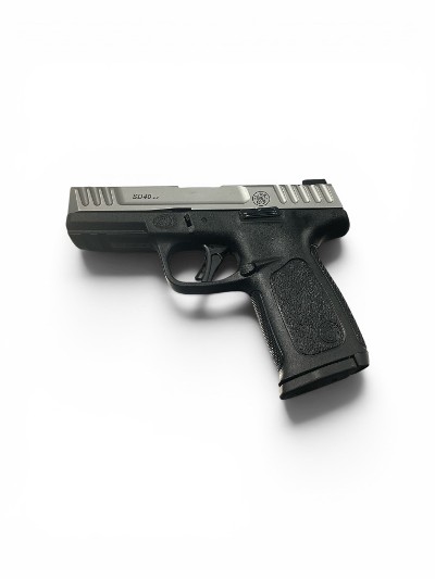 SMITH & WESSON SD40 2.0 .40 S&W - Image 2 of 5