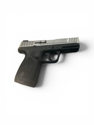 SMITH & WESSON SD40 2.0 .40 S&W - Image 5 of 5