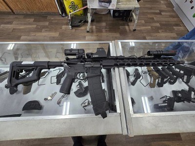RADICAL FIREARMS RF-15 - RIFLE 5.56X45MM NATO - Image 1 of 4