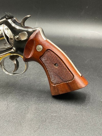 SMITH & WESSON 27-2 .357 MAG - Image 2 of 12