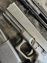 GLOCK 21 Gen 3 (LE Trade-In) 9MM LUGER (9x19 PARA) - Image 2 of 9