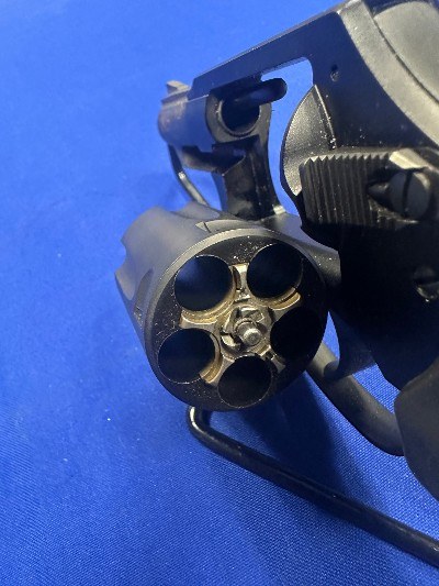CHARTER ARMS UNDERCOVER .38 SPL - Image 6 of 7