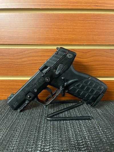 KELTEC P17 (BLK) .22 LR - Image 2 of 8