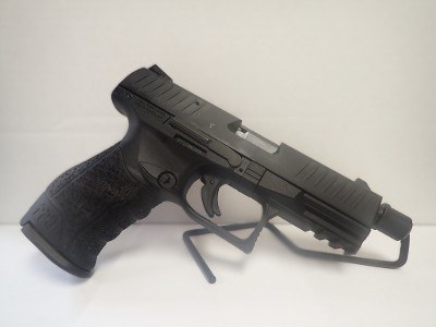 WALTHER PPQ .22 LR - Image 2 of 5