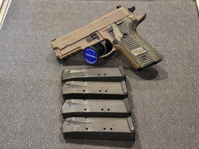 SIG SAUER P229 ELITE .40 S&W - Image 3 of 11