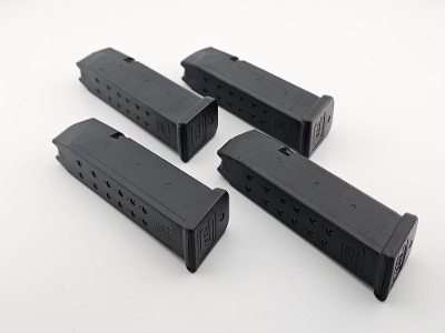 GLOCK 22 GEN 4 40 Smith & Wesson - Image 4 of 5