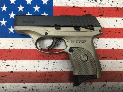 RUGER EC9S 9MM LUGER (9x19 PARA) - Image 1 of 3
