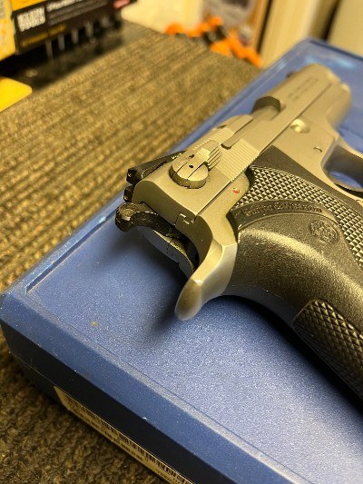 SMITH & WESSON 4006 .40 S&W - Image 11 of 12