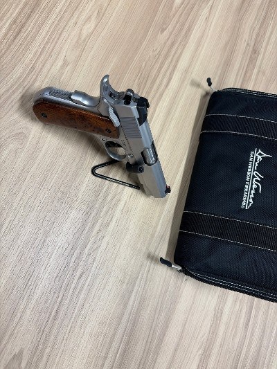 DAN WESSON FIREARMS Valor .45 ACP - Image 4 of 7