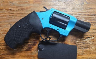 CHARTER ARMS SANTA FE SKY UNDERCOVER LITE .38 SPL - Image 2 of 2