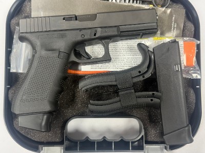 GLOCK G22 .40 S&W - Image 8 of 9