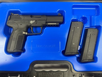 FN FIVE-SEVEN 5.7X28MM - Image 10 of 10