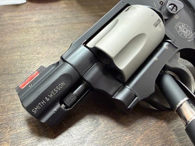 SMITH & WESSON 360PD .357 MAG - Image 3 of 7