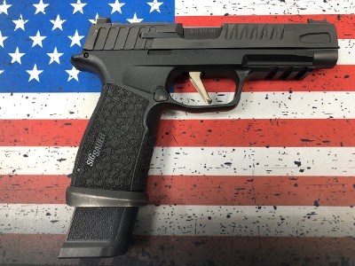 SIG SAUER P365 FUSE 9MM LUGER (9x19 PARA) - Image 8 of 12