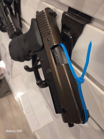 SIG SAUER P220 .45 ACP - Image 2 of 4