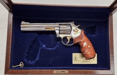 SMITH & WESSON 686-6 .38 SPECIAL/.357 MAGNUM - Image 11 of 19