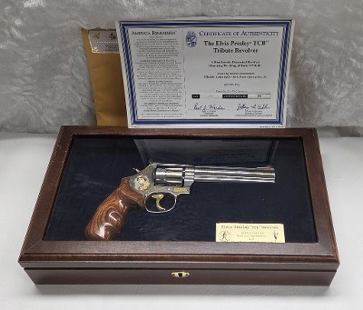 SMITH & WESSON 686-6 .38 SPECIAL/.357 MAGNUM - Image 1 of 19