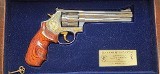 SMITH & WESSON 686-6 .38 SPECIAL/.357 MAGNUM - Image 8 of 19