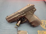 HECKLER & KOCH USP-40C .40 S&W - Image 1 of 10