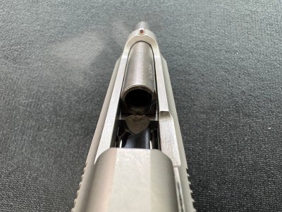 BERETTA 84FS .380 ACP - Image 7 of 11