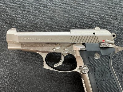 BERETTA 84FS .380 ACP - Image 4 of 11